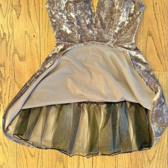 City Studio Juniors Gray Sparkle Spaghetti Strap Fit and Flare Dress Sz 5 - Picture 5 of 13